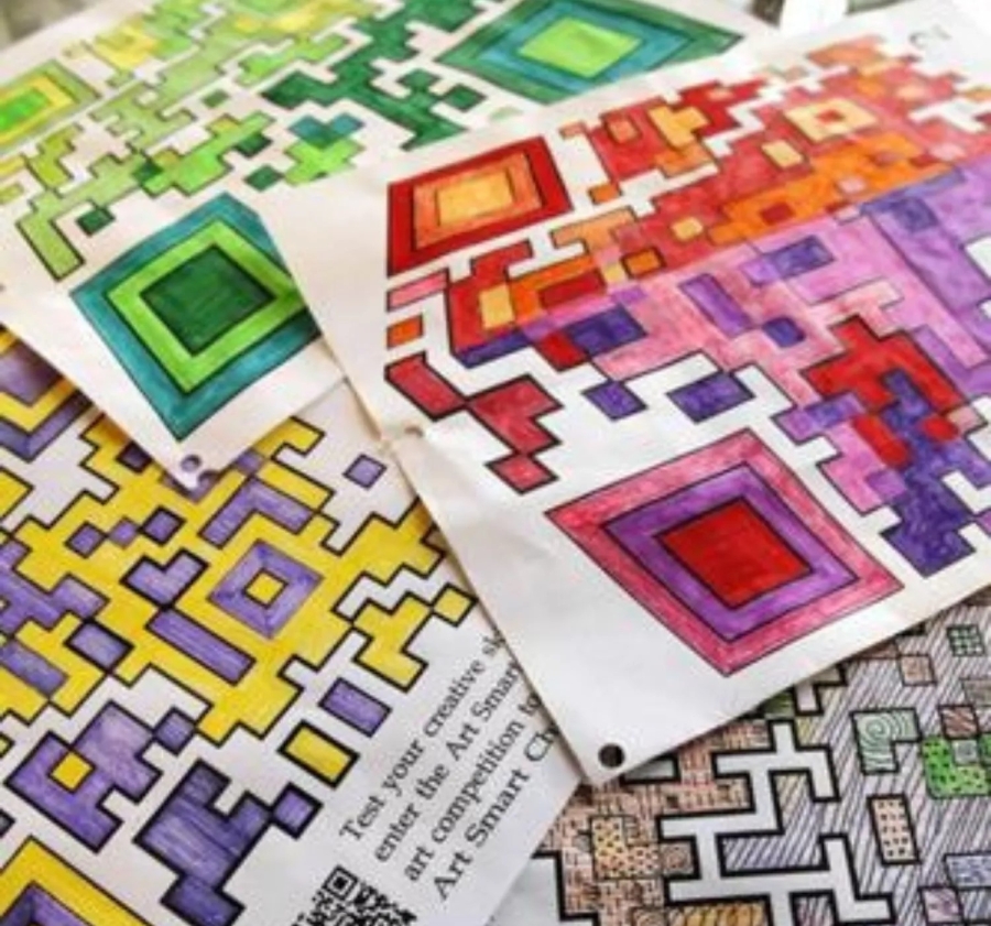 the Dual Nature of QR Codes:Their Benefits and Disadvantages